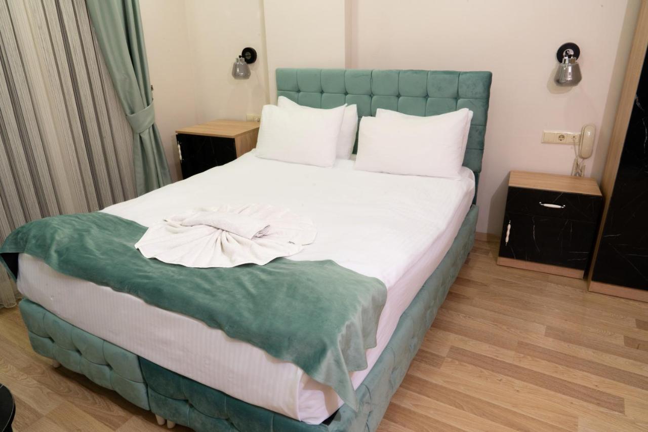 Loss Hotel Çatalca Екстериор снимка
