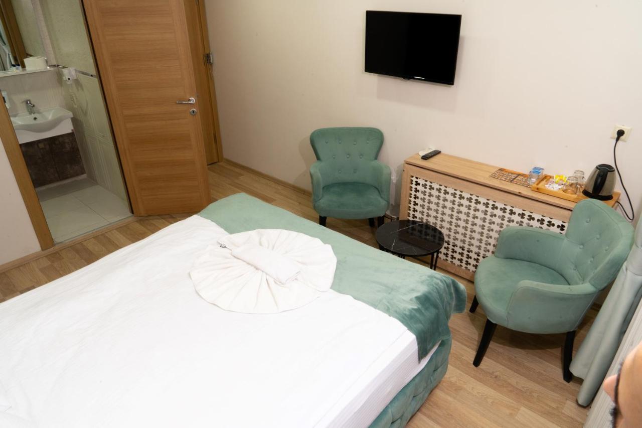 Loss Hotel Çatalca Екстериор снимка
