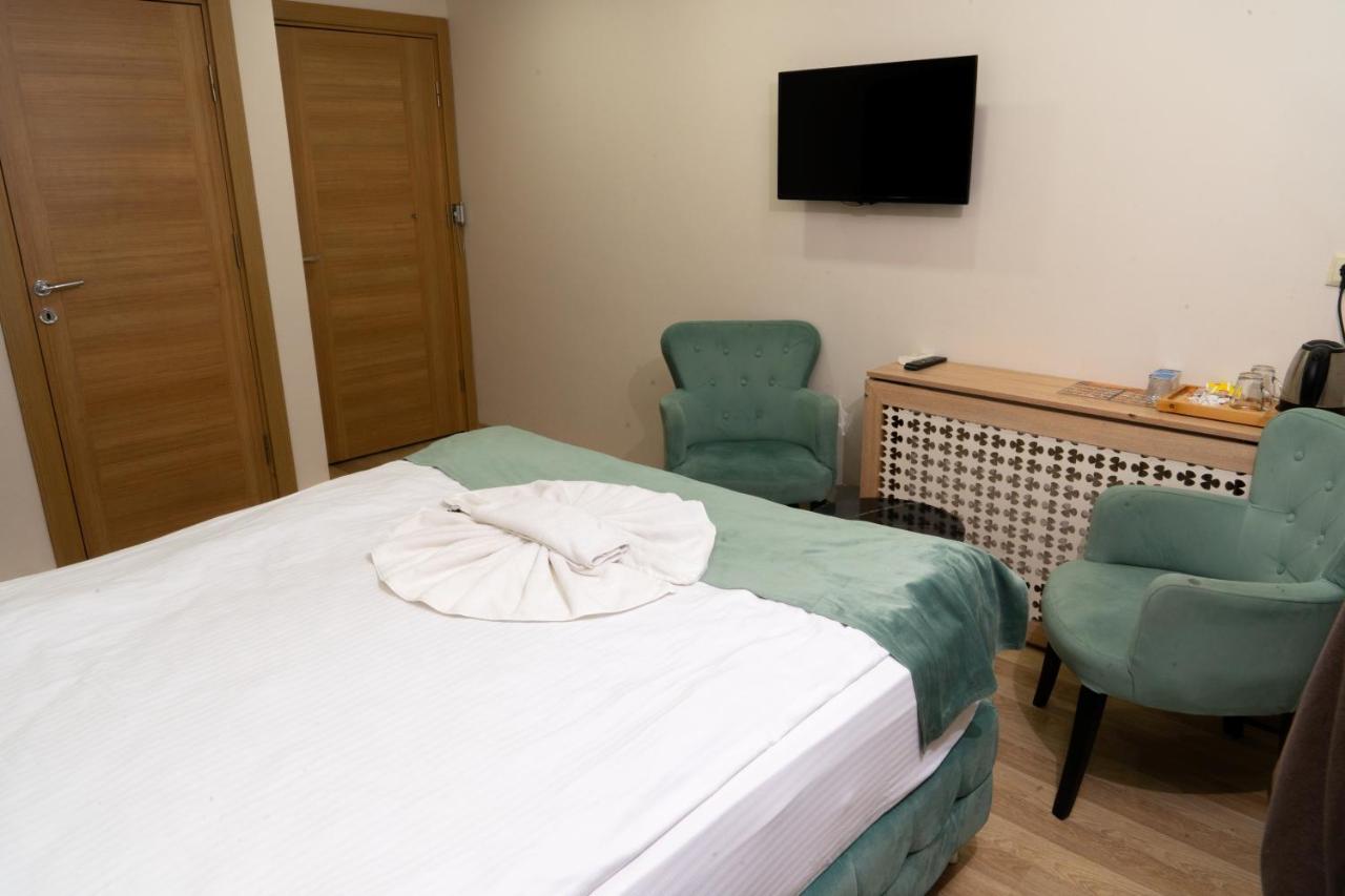 Loss Hotel Çatalca Екстериор снимка