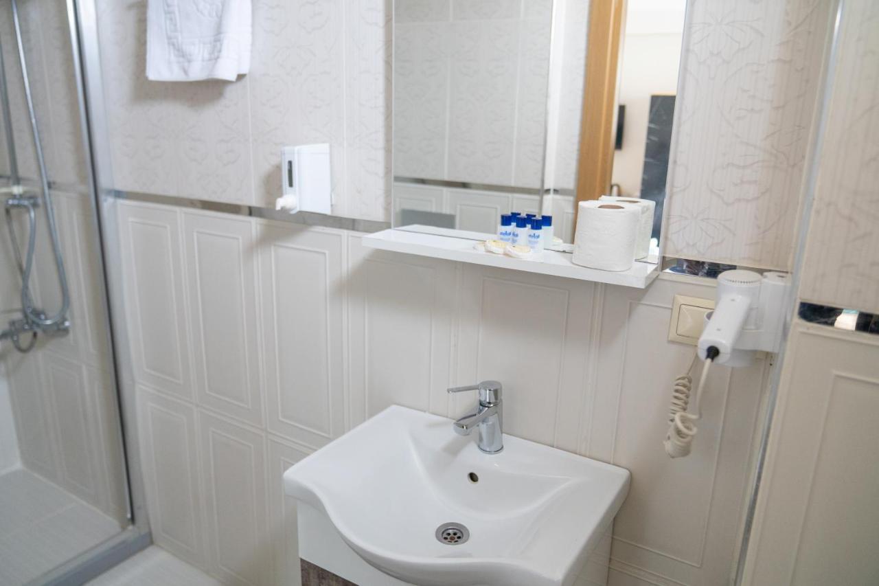 Loss Hotel Çatalca Екстериор снимка